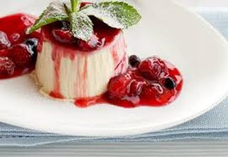 Pannacotta ai frutti di bosco