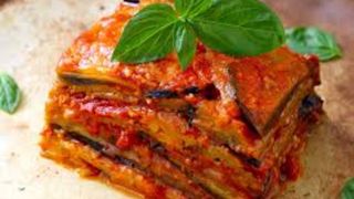 Parmigiana di melanzane napoletana
