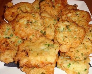 Pataniscas de Bacalhau com Arroz de Feijão (Cabaz Alfaia)