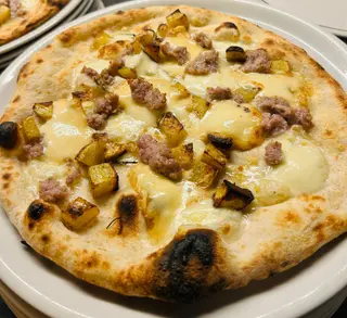 Patate e salsiccia