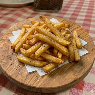 Patatine fritte media