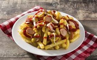 Patatine fritte con wurstel