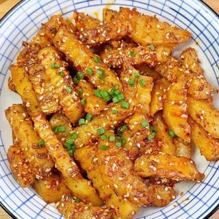 30. Patate fritte crinkle