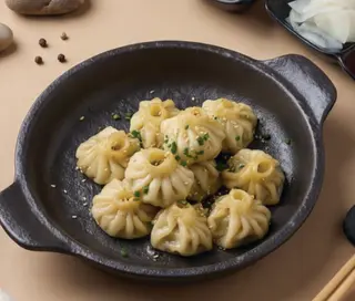 Жареные корейские пельмени с говядиной (380г)
