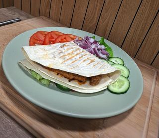 Belo meso u tortilji