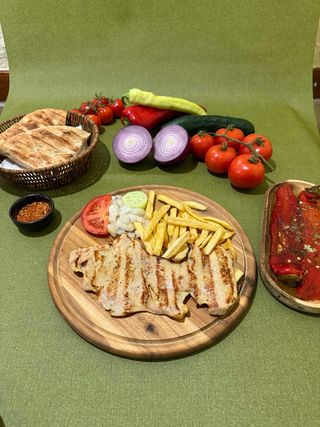 Pileće bijelo pola porcije