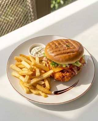 Pileći burger