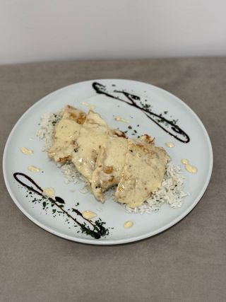 Pileći file u sosu od 4 vrste sira 380g