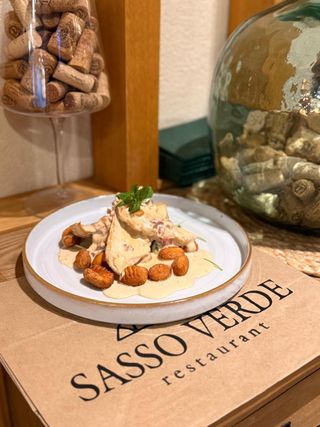 Piletina sa dimljenim sirom i pršutom