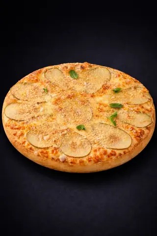 Пицца с грушей и сыром (560г)