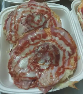 Pizza sendviči