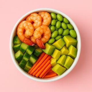Poke bowl shrimps