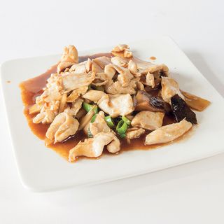 271 Pollo bambù e funghi