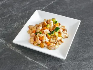 24. Pollo con mandorle