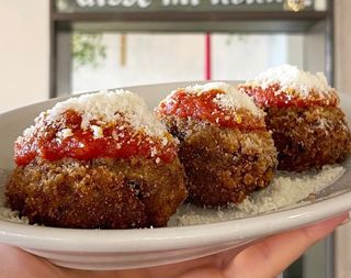 Polpette di melanzane alla parmigiana