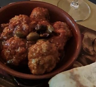 Polpette baccalà alla puttanesca