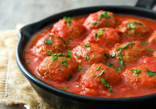 Polpette di vitello al sugo,pure di patate