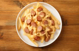 Pommes sa slaninom i sirom