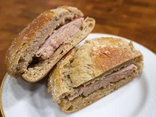 Prego no Pão
