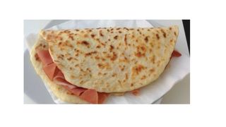 35 - Prosciutto crudo, fontina, crema di cipolle
