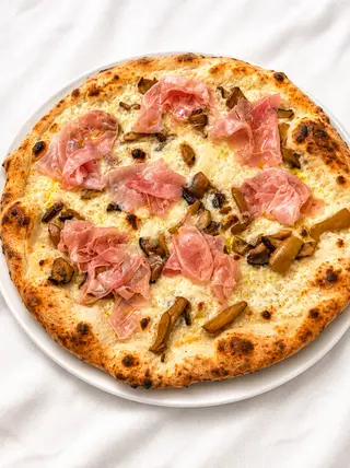 Prosciutto e funghi