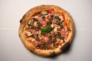 Prosciutto e funghi