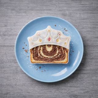 Queen Cakes
