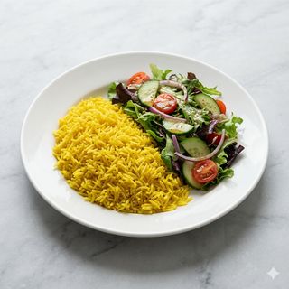 Riso giallo con insalata