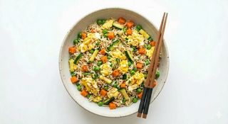 Riso saltato con verdure