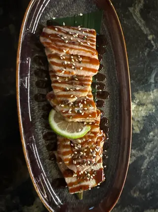 S4. Tuna tataki