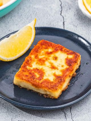 Saganaki grill