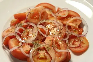 Salada de Tomate Fresco