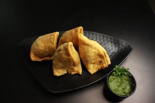 Piatto samosa 3 pezzi