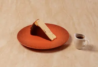 Сан-себастьян с шоколадной глазурью (140г)