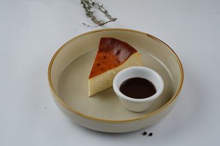 Сан себастьян (80г)