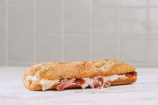 Sandes de Atum e Presunto