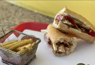 Sandwich Oeuf Escalope Panée