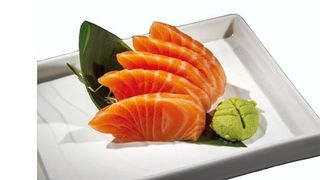 Sashimi sake 4 pezzi 