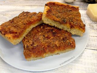 Sfincione della casa
