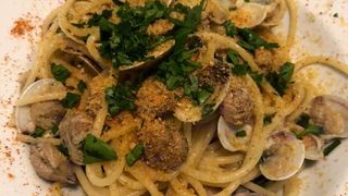 Spaghetti alle vongole e bottarga