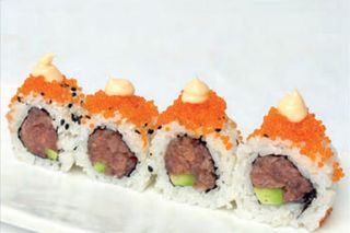 U12. Spicy maguro maki