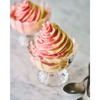 Strawberry & pineapple