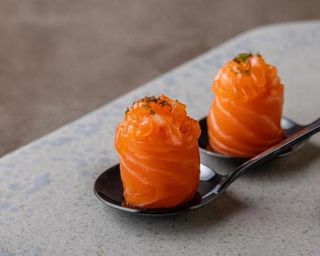 48 Tartare di salmone