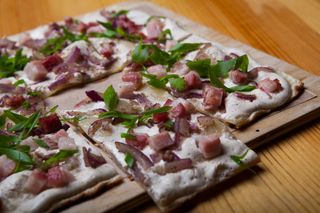 Тарт Фламбе классический (200г)