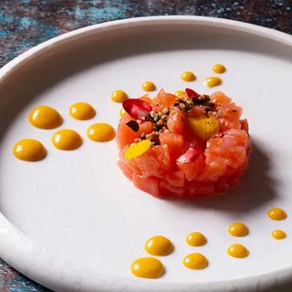9. Tartare di salmone