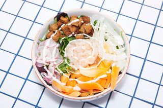 Insalatone con gambero cotto