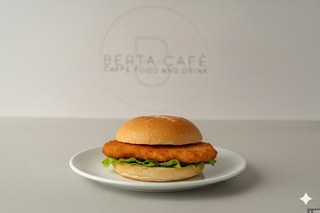 Panino con cotoletta di pollo e insalata
