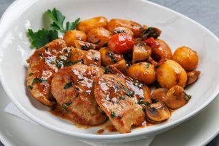 Teletina sa pečurkama