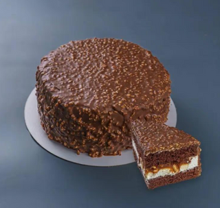 Торт Сникерс (1.1кг)