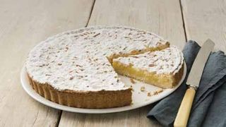 Torta della nonna